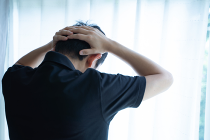 ストレスで視界の中心が見えなくなる？